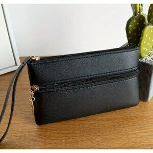 Black faux leather wristlet wallet‎